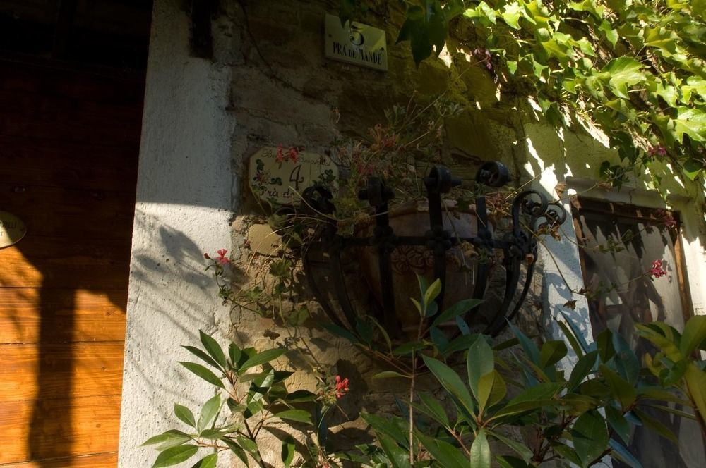 Pra De Mande Guest House Viano ภายนอก รูปภาพ